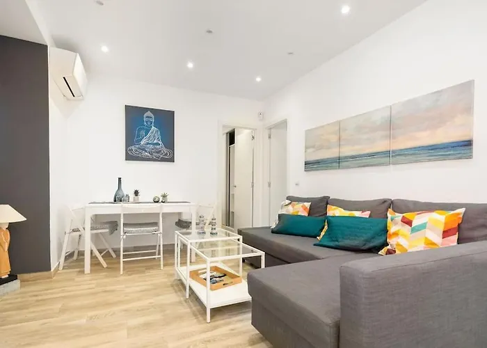 Piso A Estrenar Junto Al Mar Ubicacion Inmejorable *