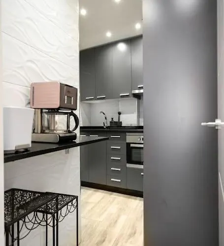 Piso A Estrenar Junto Al Mar Ubicacion Inmejorable Apartman *