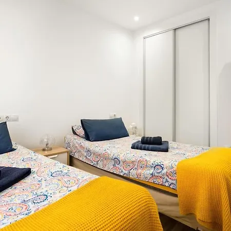 Piso A Estrenar Junto Al Mar Ubicacion Inmejorable * Fuengirola